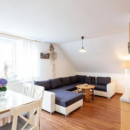 Mediterrane Fischerwohnung Fuer Max 6 Gaeste Mit Garten * Kuehlungsborn