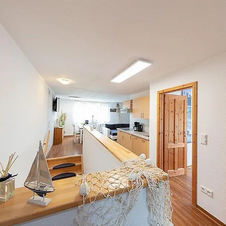 Mediterrane Fischerwohnung Fuer Max 6 Gaeste Mit Garten Apartment *